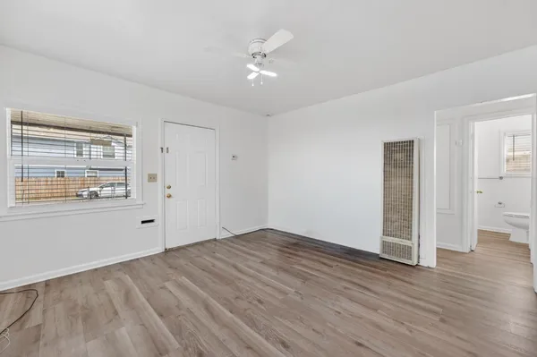 $320,000 | 3244 16th Avenue, Sacramento, CA 95820