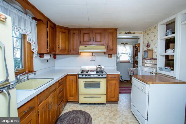 $349,900 | 1026 Orchid Avenue, Bensalem, PA 19020