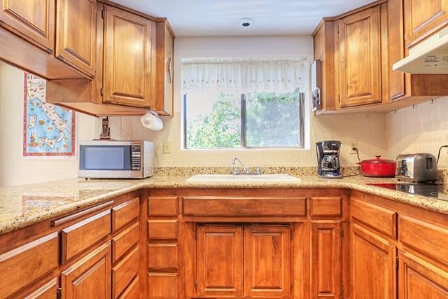 6030 Tunnel Loop Road Grants Pass, OR 97526 - Photo 4 of 35 Additional Photo
