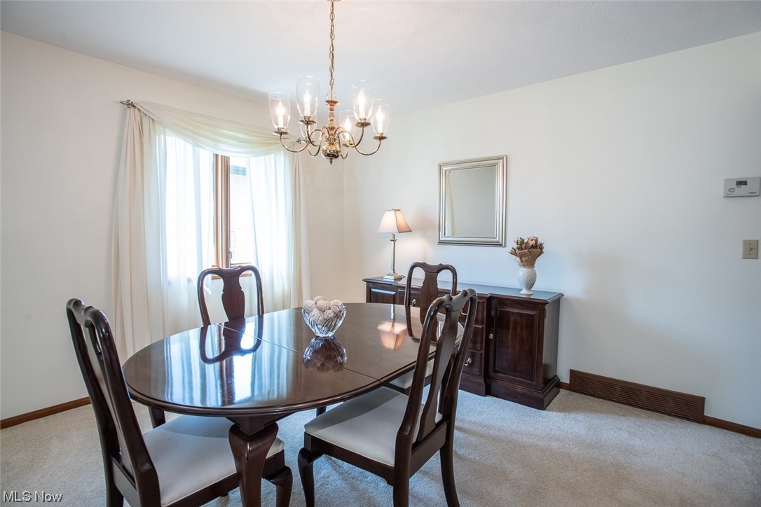 14246 Sprague Road Cleveland, OH 44130 - Photo 5 of 32 Gallery Image 5