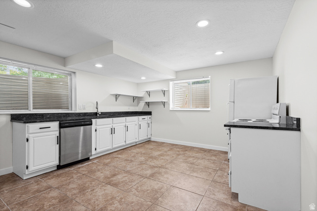 341 Heather Ridge Circle Sandy, UT 84070 - Photo 22 of 33