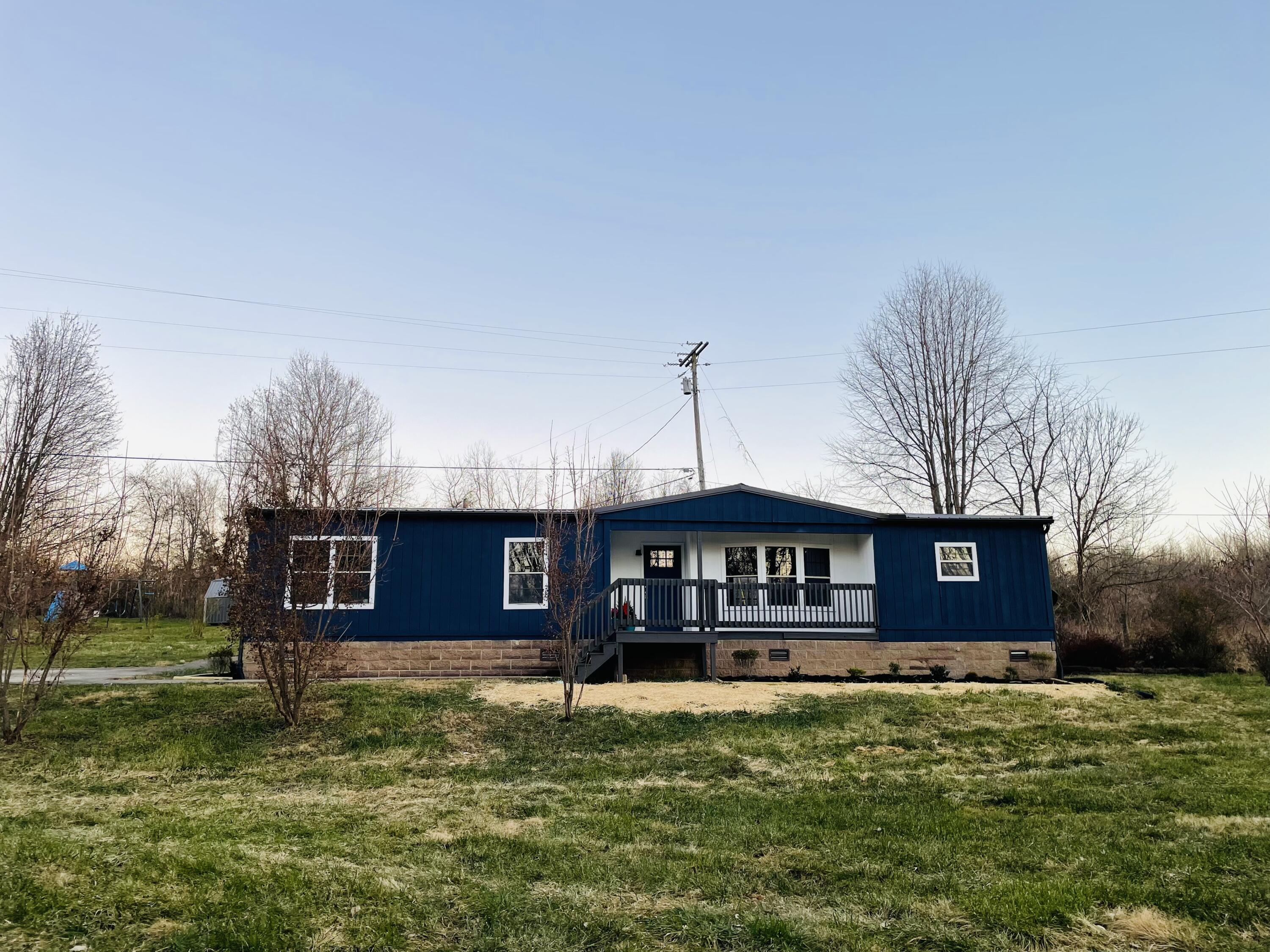1099 Green-Wilson Road Frankfort, KY 40601 - Photo 2 of 26 BEEA2B89-7569-4A46-9A34-3ACF5EADBA36