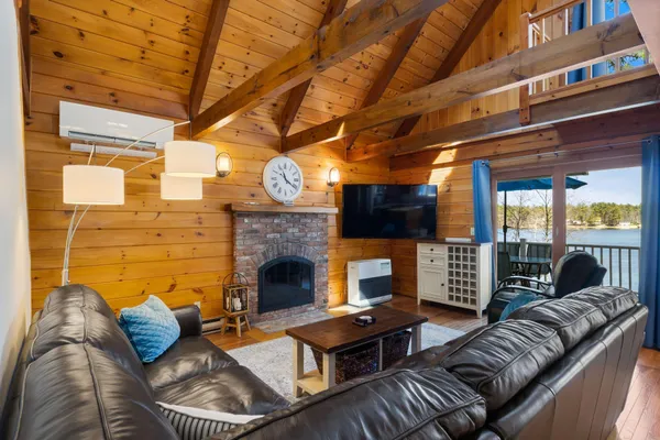 $1,350,000 | 325 Concord Lane, Wakefield, NH 03830