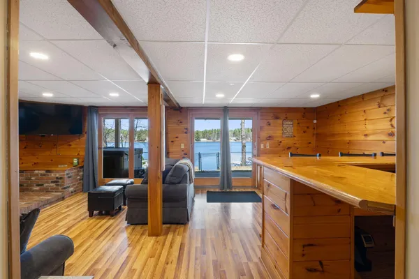 $1,350,000 | 325 Concord Lane, Wakefield, NH 03830