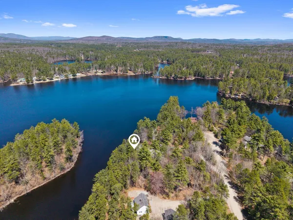 $1,350,000 | 325 Concord Lane, Wakefield, NH 03830