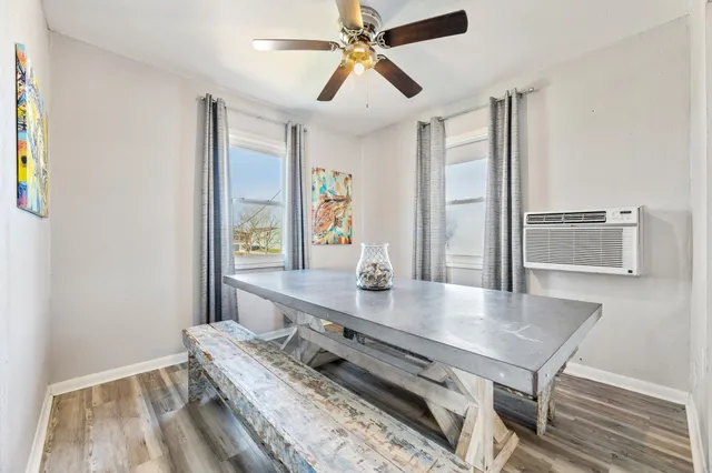 $685,000 | 324 County Road 257, Matagorda, TX 77457