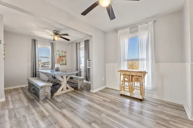 $685,000 | 324 County Road 257, Matagorda, TX 77457