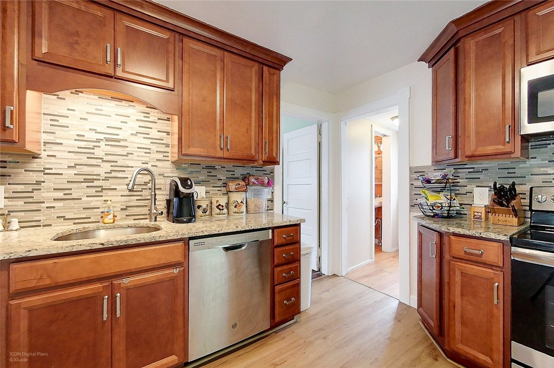 357 Valley Road Middletown, RI 02842 - Photo 20 of 47 Gallery Image 20