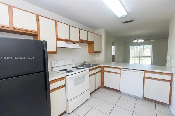 $1,650 | 2157 Southwest 80th Terrace, Unit 2157, Miramar, FL 33025