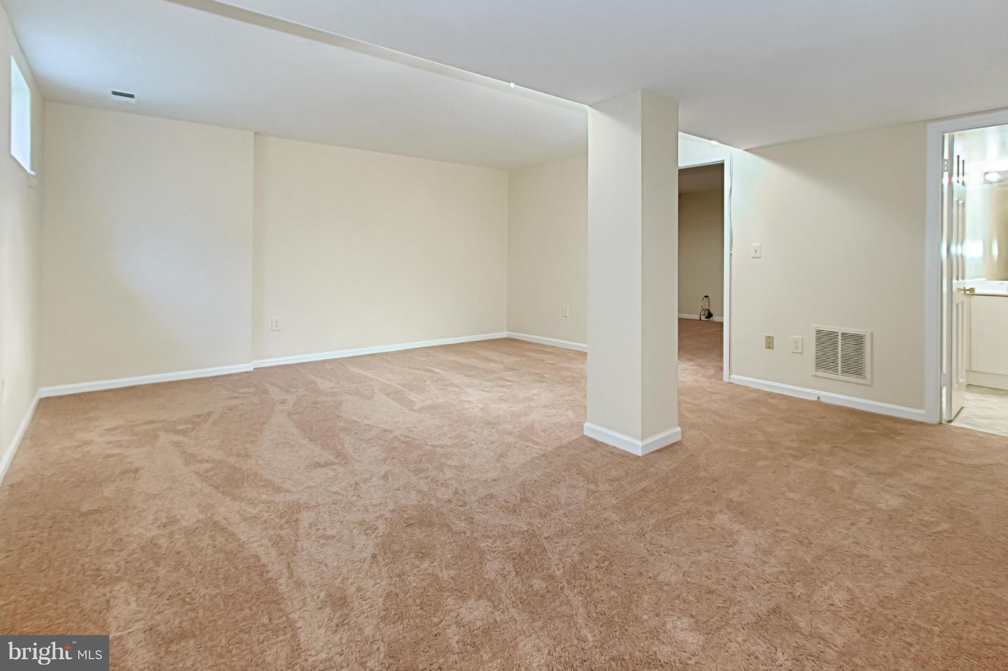 7016 Leestone Street Springfield, VA 22151 - Photo 24 of 30 Great Room