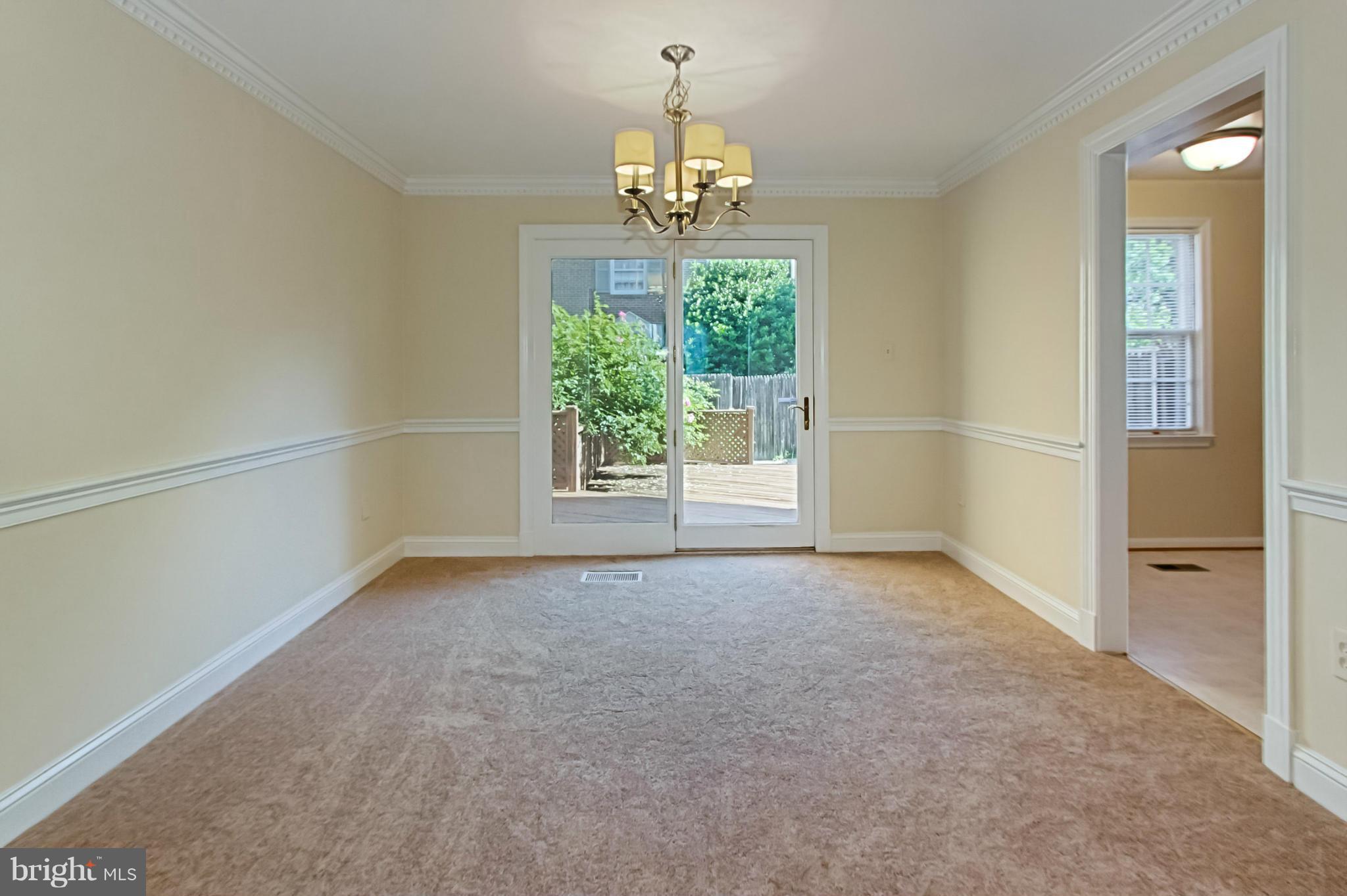 7016 Leestone Street Springfield, VA 22151 - Photo 9 of 30 Dining Room