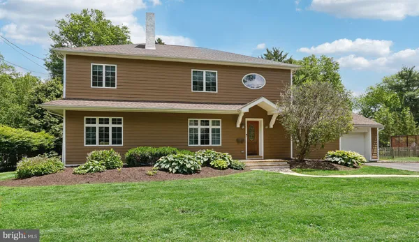 $1,045,000 | 313 Hale Street, Pennington, NJ 08534
