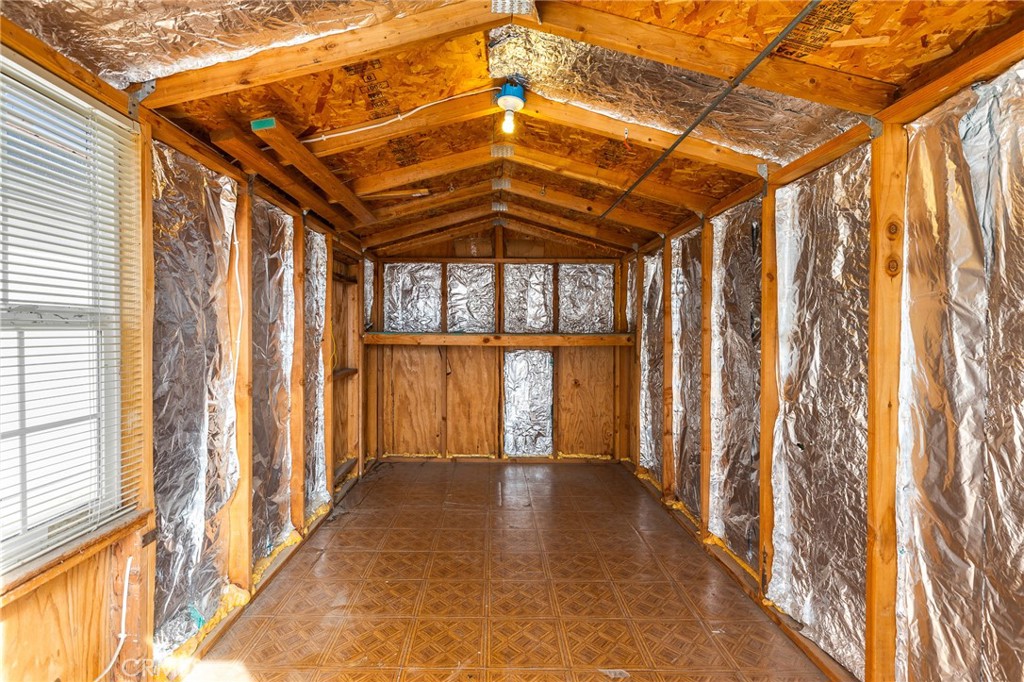 1002 Oregon Trail Banning, CA 92220 - Photo 12 of 35 Shed interior