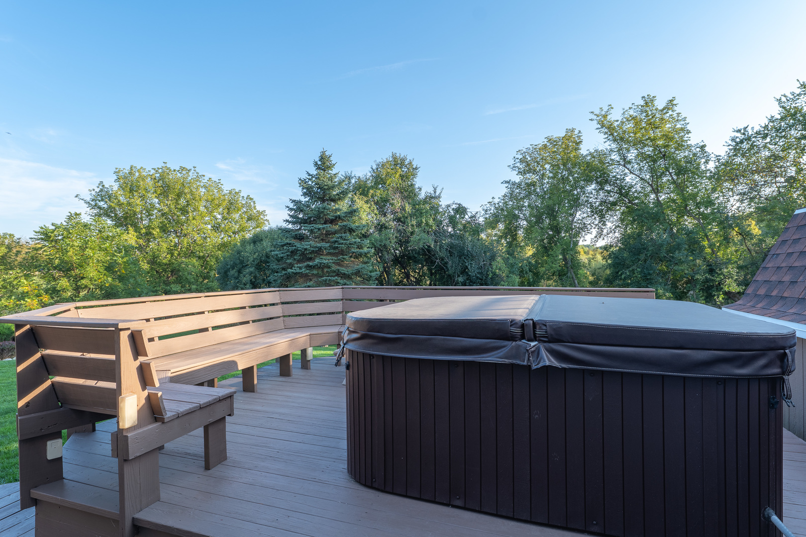 113 Bittersweet Lane Streamwood, IL 60107 - Photo 19 of 24 a backyard of a house with wooden floor
