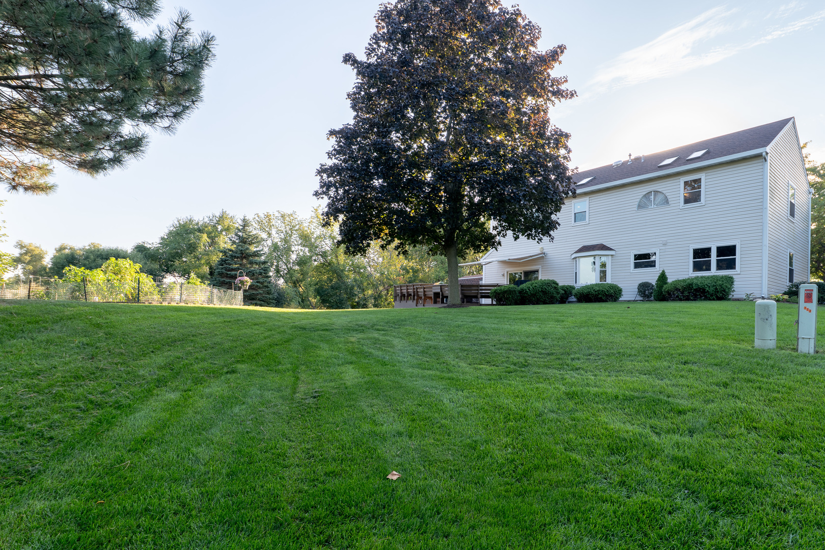 113 Bittersweet Lane Streamwood, IL 60107 - Photo 21 of 24 a house view with garden space
