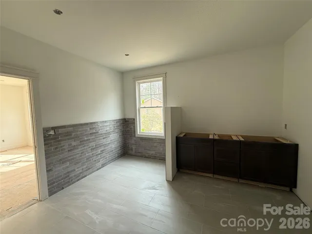 $1,299,000 | 634 Hollybrook Drive, Flat Rock, NC 28731