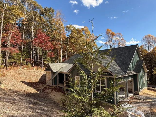 a view of a terrace with sitting area