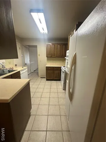 $250,000 | 4359 Blythewood Drive, Florissant, MO 63033