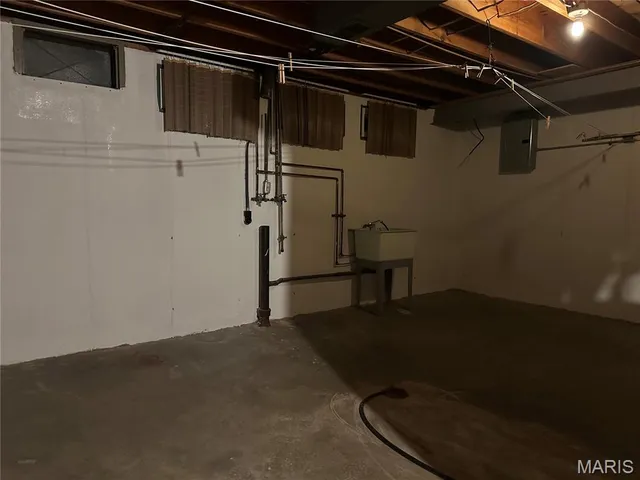 $250,000 | 4359 Blythewood Drive, Florissant, MO 63033