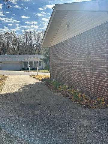 $250,000 | 4359 Blythewood Drive, Florissant, MO 63033