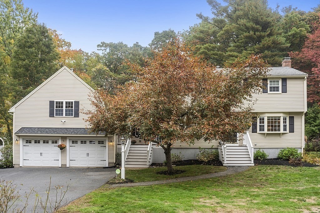 10 Foster Road Tewksbury, MA 01876 - Photo 2 of 42 Gallery Image 2