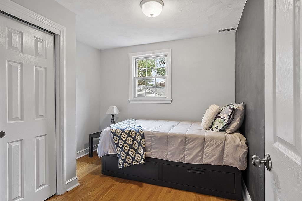 10 Foster Road Tewksbury, MA 01876 - Photo 25 of 42 Gallery Image 25