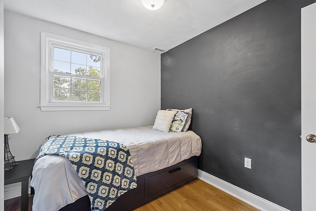 10 Foster Road Tewksbury, MA 01876 - Photo 26 of 42 Gallery Image 26