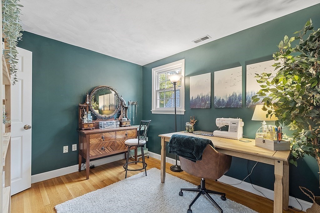 10 Foster Road Tewksbury, MA 01876 - Photo 29 of 42 Gallery Image 29