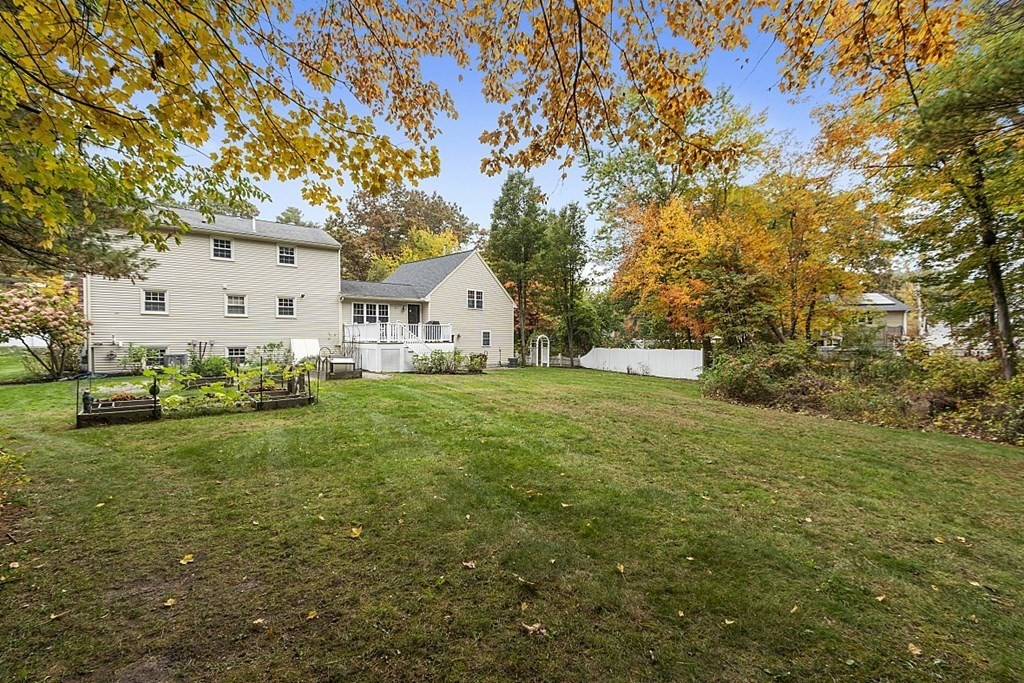 10 Foster Road Tewksbury, MA 01876 - Photo 36 of 42 Gallery Image 36