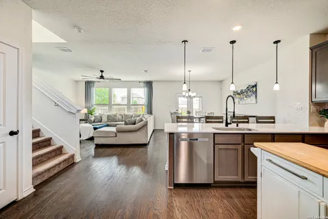 $300,000 | 2426 Indian Forest, San Antonio, TX 78244