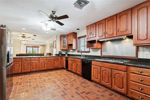 $345,000 | 1700 North Upland Avenue, Metairie, LA 70003