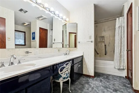 $345,000 | 1700 North Upland Avenue, Metairie, LA 70003