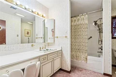 $345,000 | 1700 North Upland Avenue, Metairie, LA 70003