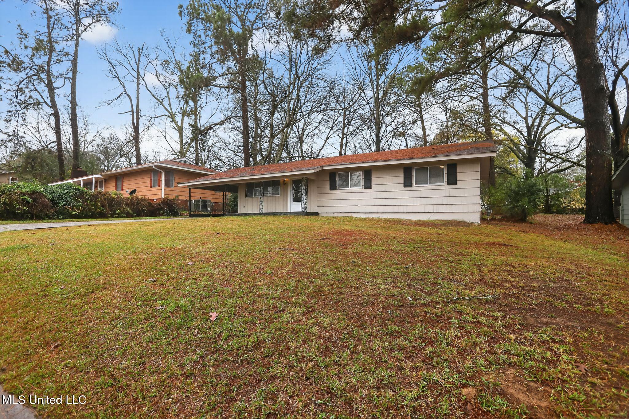 227 Queen Anne Lane Jackson, MS 39209 - Photo 3 of 39 01_227_Queen_Anne_Ln_Jackson_MS_39209-Ex