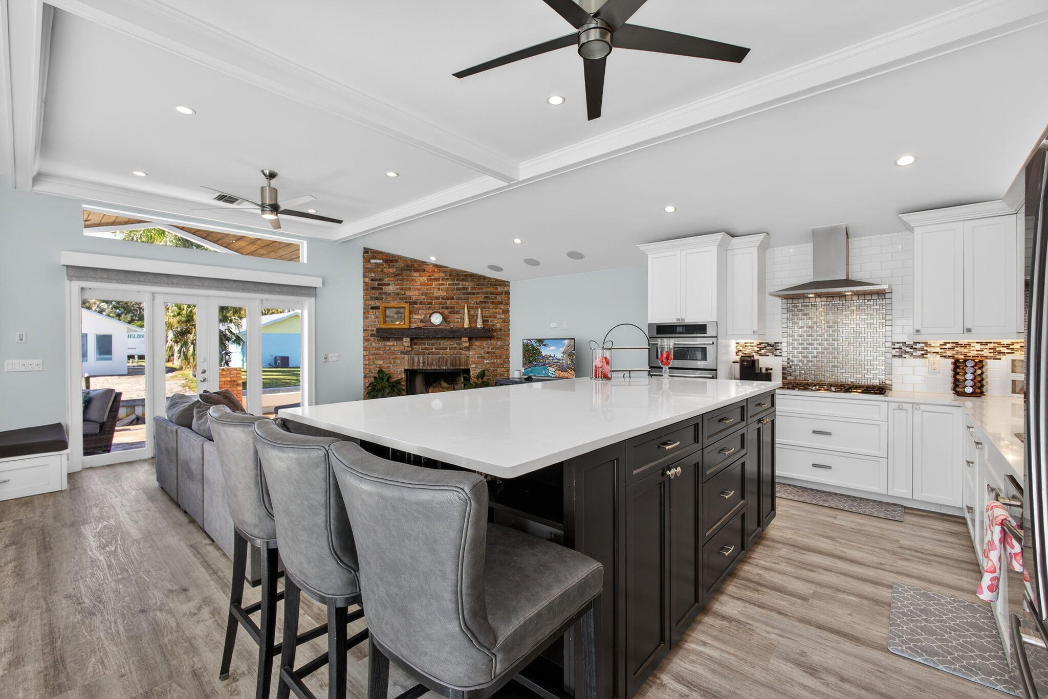 908 Penn Trail Jupiter, FL 33458 - Photo 19 of 67 Kitchen