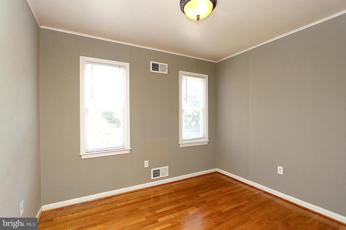 13604 Middlevale Lane Silver Spring, MD 20906 - Photo 18 of 30 Bedroom