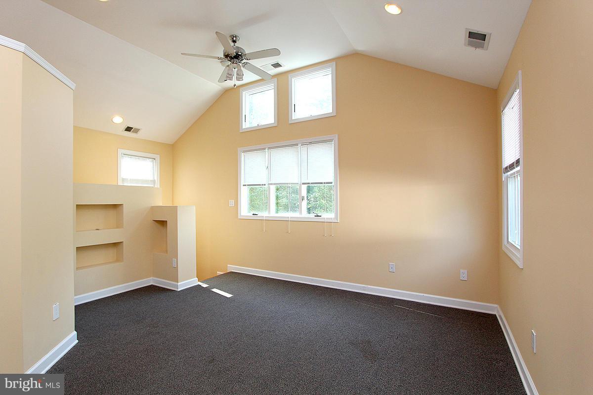 13604 Middlevale Lane Silver Spring, MD 20906 - Photo 22 of 30 Family Room
