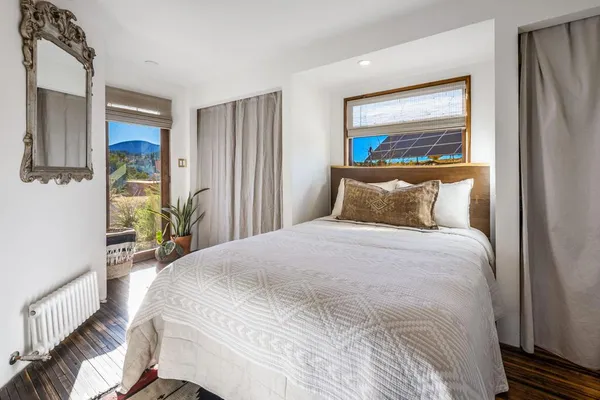 $990,000 | 1102 Burlington Road, Pioneertown, CA 92268