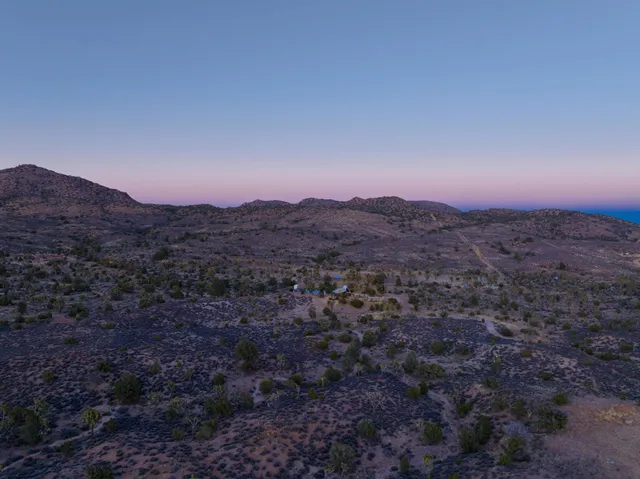 $990,000 | 1102 Burlington Road, Pioneertown, CA 92268