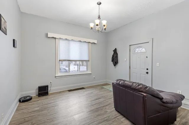 $180,000 | 125 Kenwood Avenue, Elkhart, IN 46516