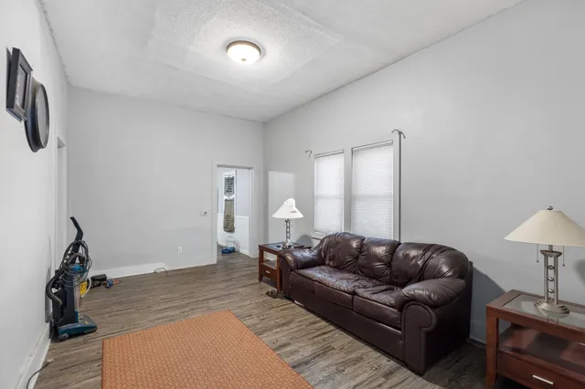 $180,000 | 125 Kenwood Avenue, Elkhart, IN 46516