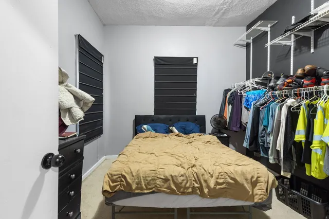 $180,000 | 125 Kenwood Avenue, Elkhart, IN 46516