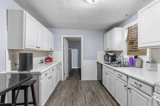 $180,000 | 125 Kenwood Avenue, Elkhart, IN 46516