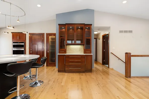 $309,900 | 400 Oakland Place Northeast, Unit 9, Austin, MN 55912