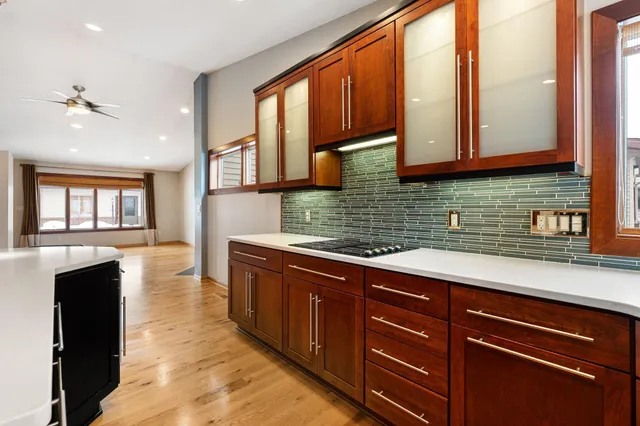 $329,900 | 400 Oakland Place Northeast, Unit 9, Austin, MN 55912