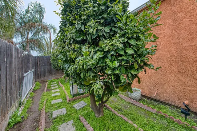 a view of a garage room