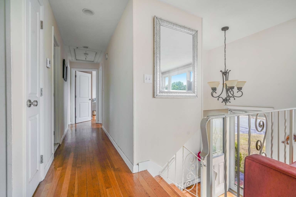 98 Ruth Ellen Road Raynham, MA 02767 - Photo 7 of 32 Gallery Image 7