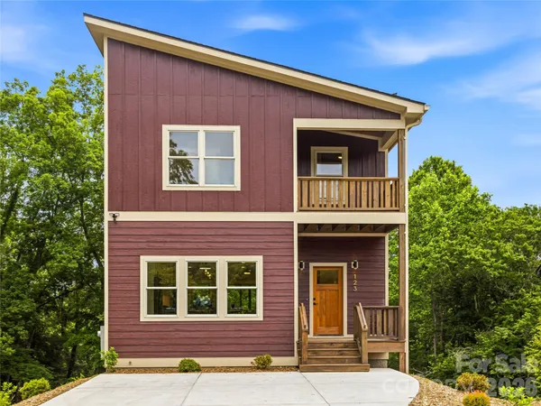 $695,000 | 123 3rd Street, Asheville, NC 28803