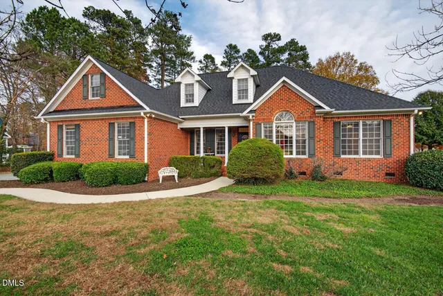 $875,000 | 2204 Hayfield Drive, Durham, NC 27705
