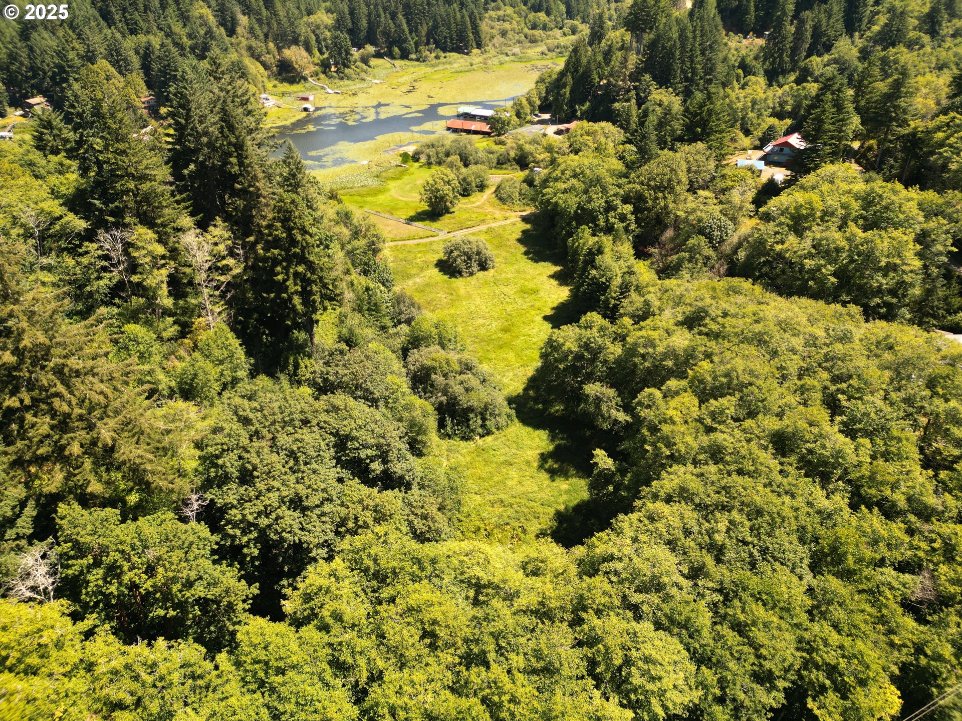0 Sun Lake Road Lakeside, OR 97449 - Photo 2 of 6 a view of a big yard